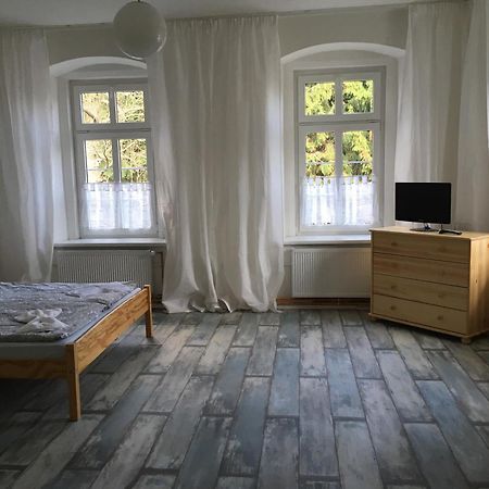 Appartement Hajovna Svahova à Bolebor Chambre photo